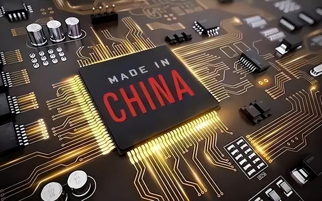中国芯片企业计划投资千亿，三芯齐出，迫使美国芯片持续跳水